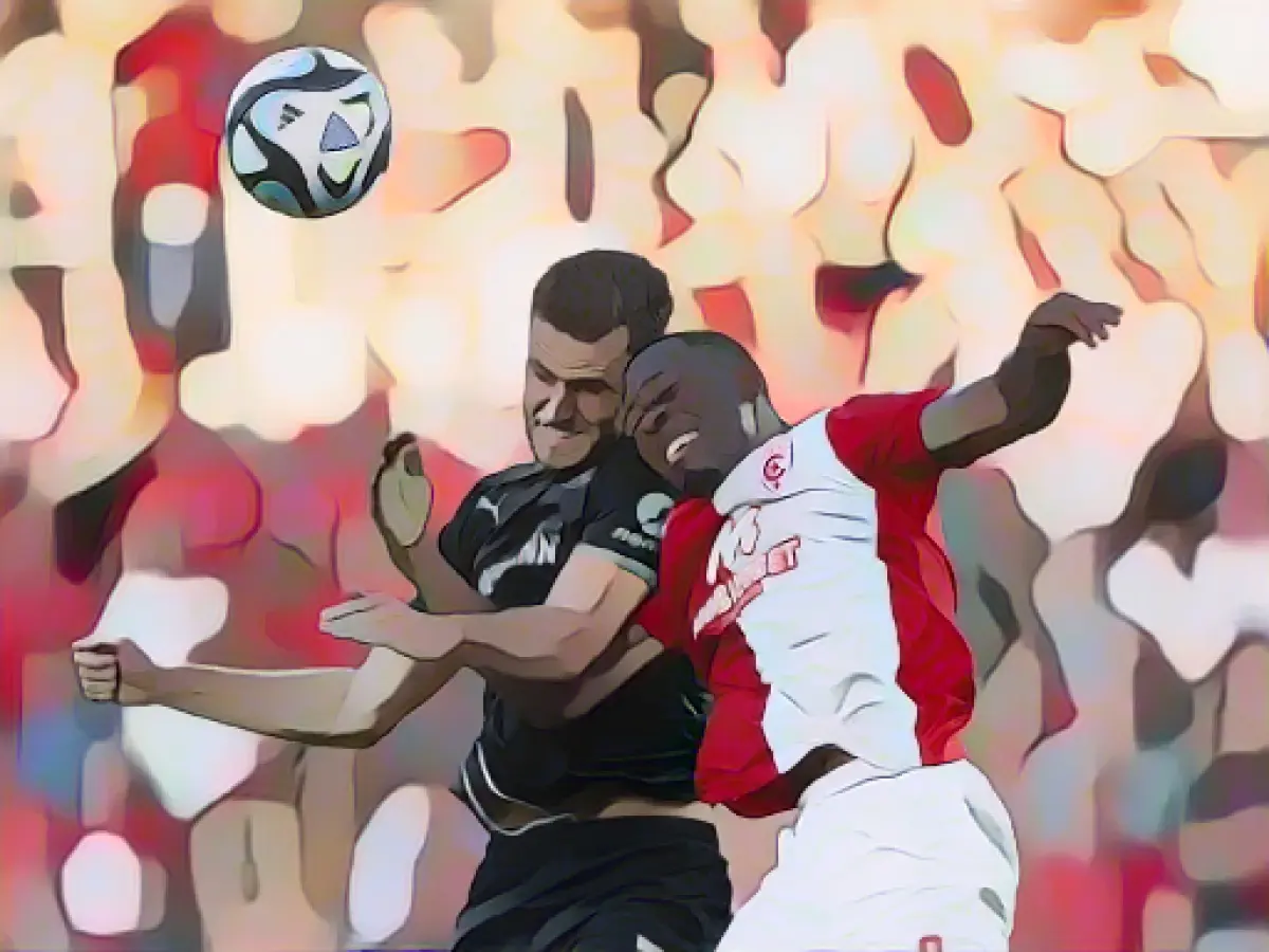 Three-match ban for Halle's Enrique Lofolomo