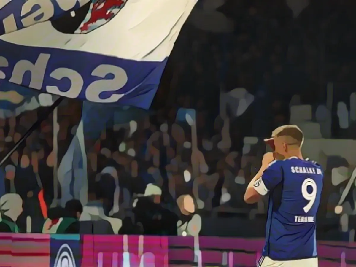 Simon Terodde's wife becomes Schalke's match winner