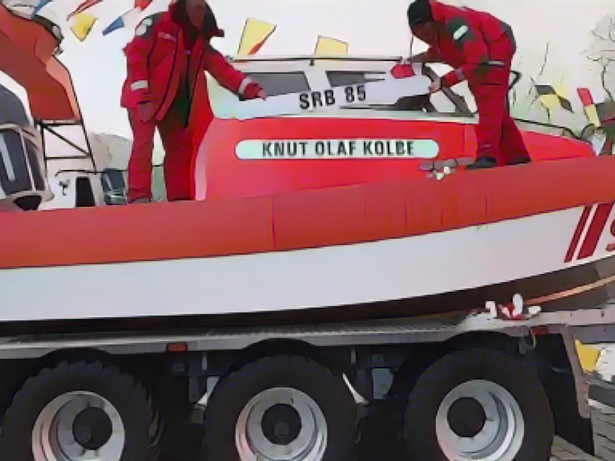 New sea rescue boat christened: Prototype from Finland