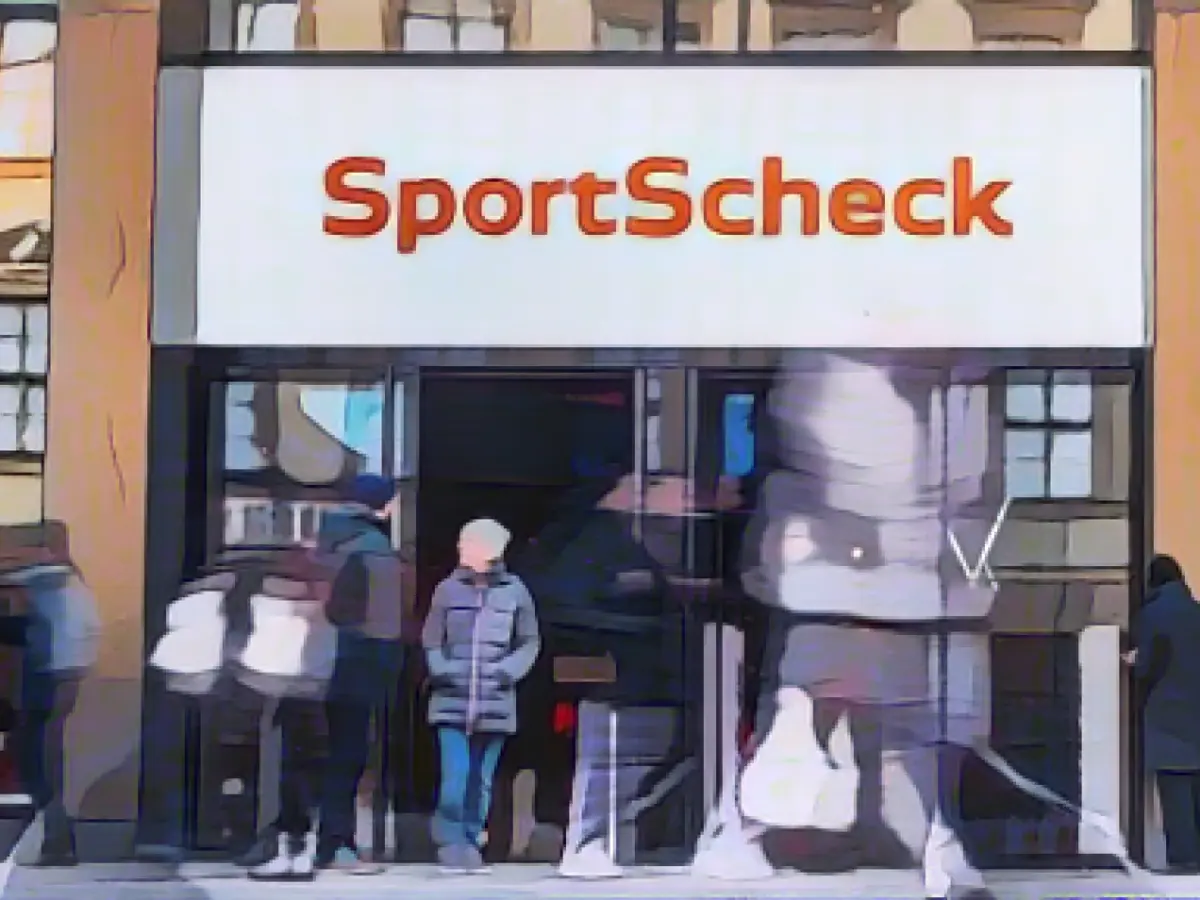 Signa subsidiary SportScheck files for insolvency