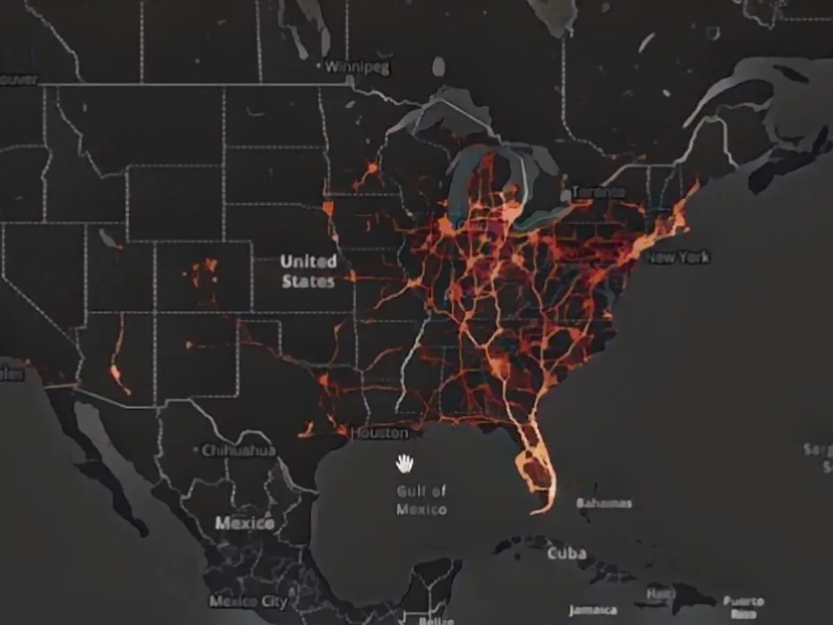 How a Facebook group with 30,000 members helped Hong Kong cope with one of the world's longest quarantine periods