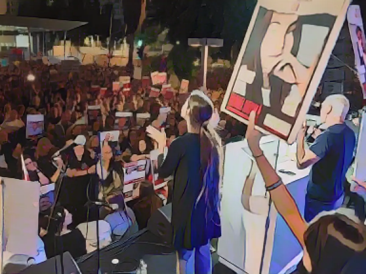 Why Israel's peace activists are reassessing their stance on the war