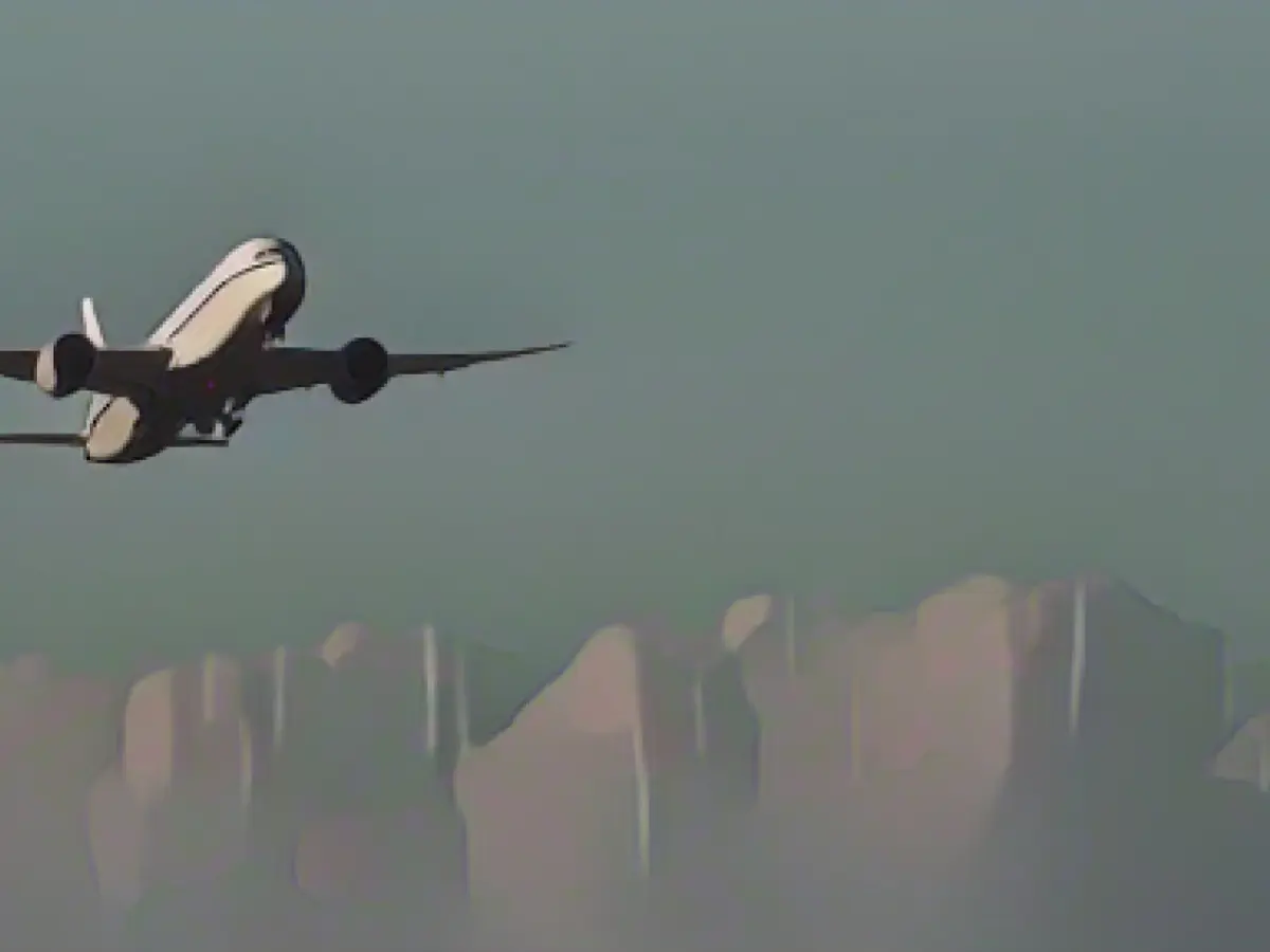 Flight cancellations: Train services to Munich disrupted