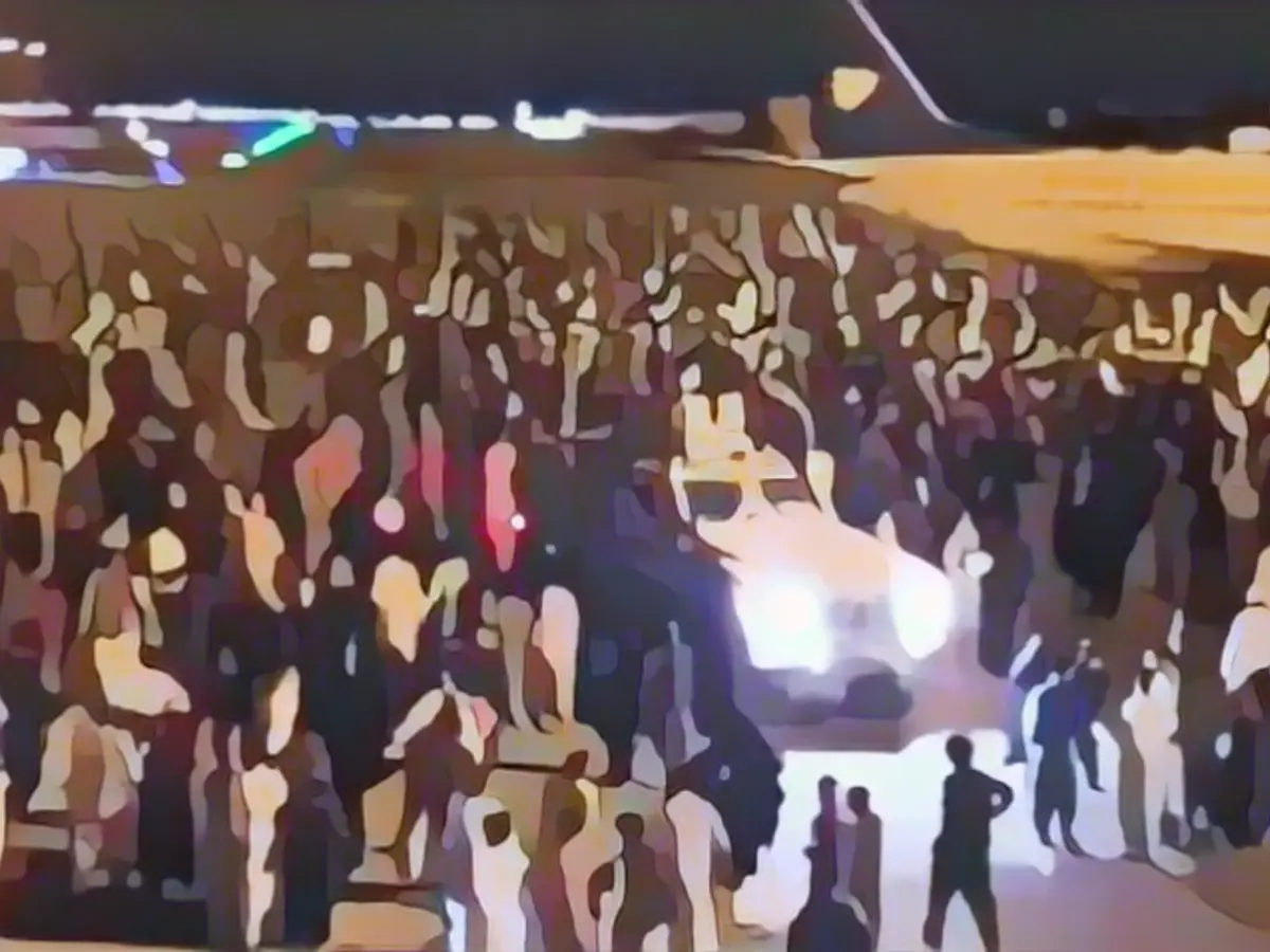 Airlines avoid Afghan airspace as Kabul airport is closest to commercial flights