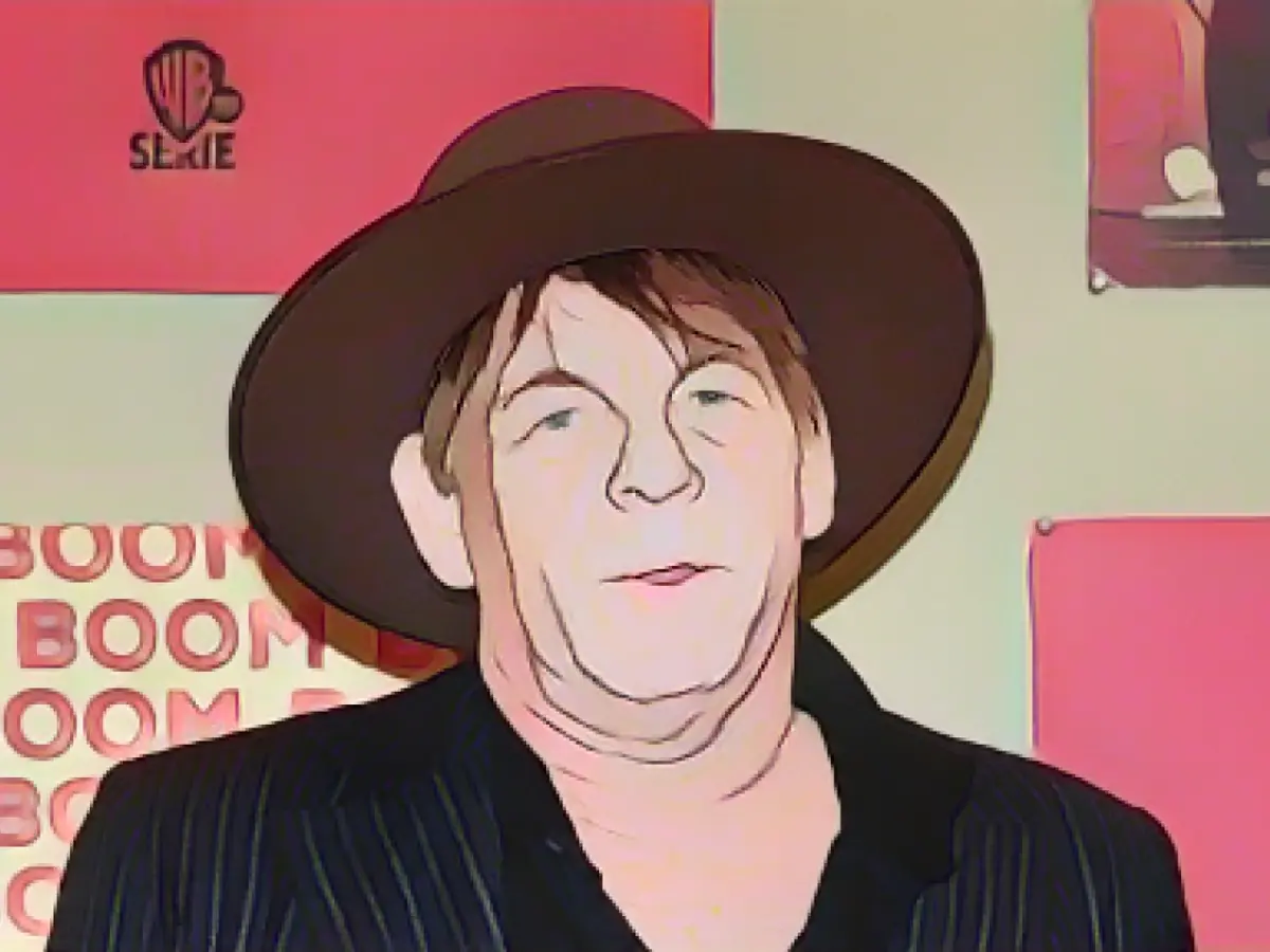 Actor pities emotionless men