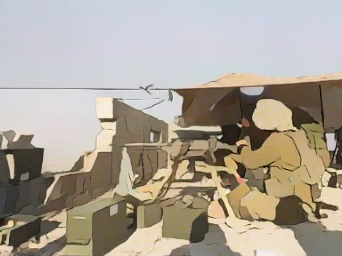 Israel intensifies attacks on the southern Gaza Strip