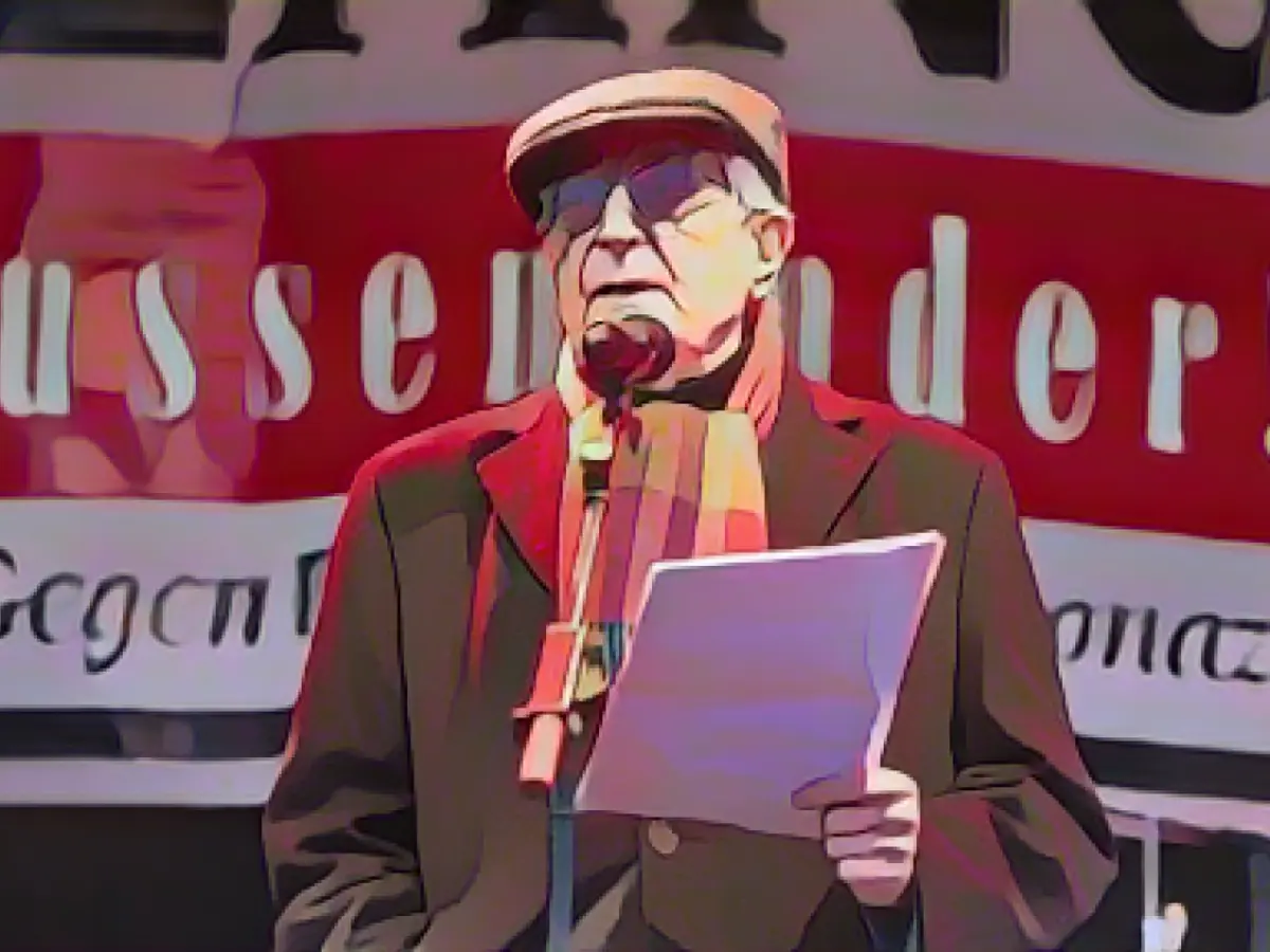 "Arsch-huh" peace rally: speakers respond to criticism