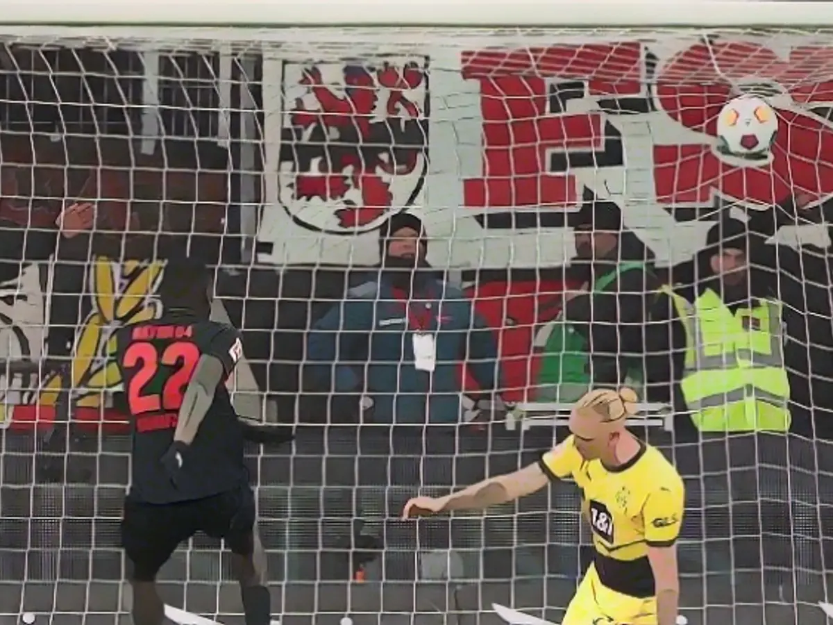 Dominant Bayer break through BVB's bulwark late on