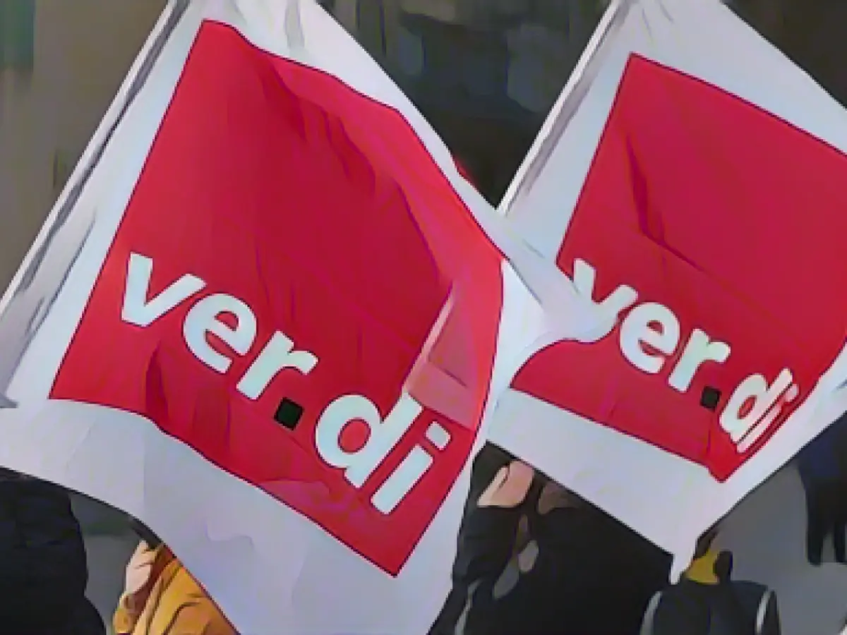 Verdi calls for major warning strike in the public sector