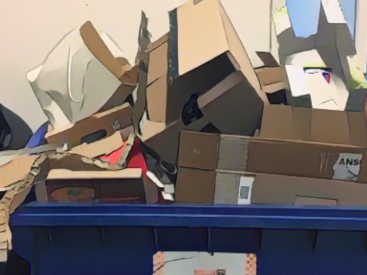 Christmas for the garbage can? The flood of packaging during the holidays