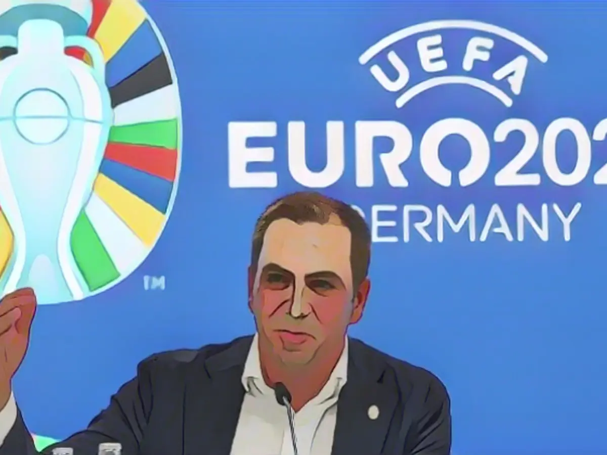 Lahm criticizes "questionable procedures" in World Cup awarding process