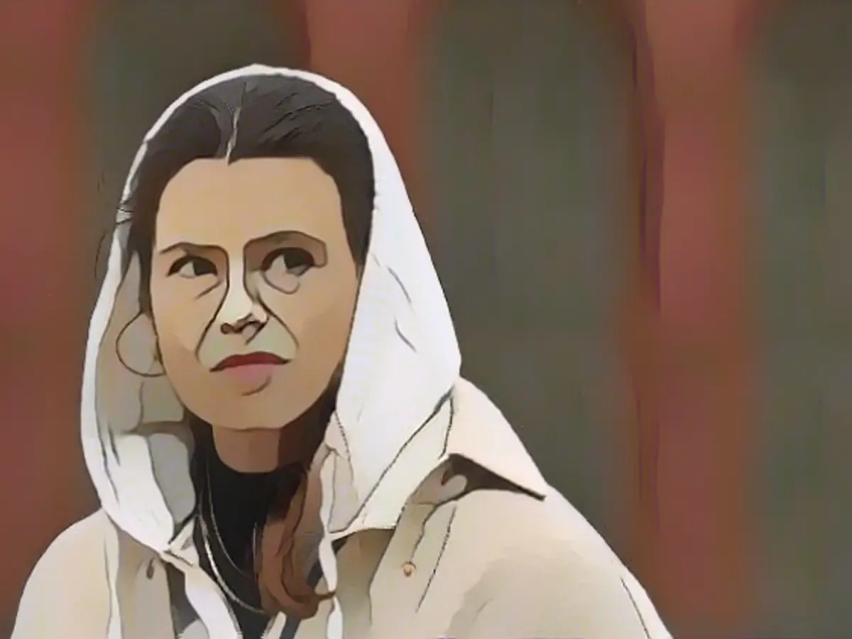 Neubauer shoots against COP President