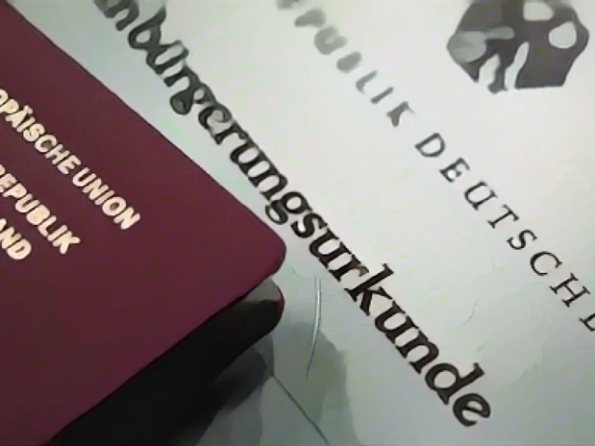 German passport for foreign welfare recipients?