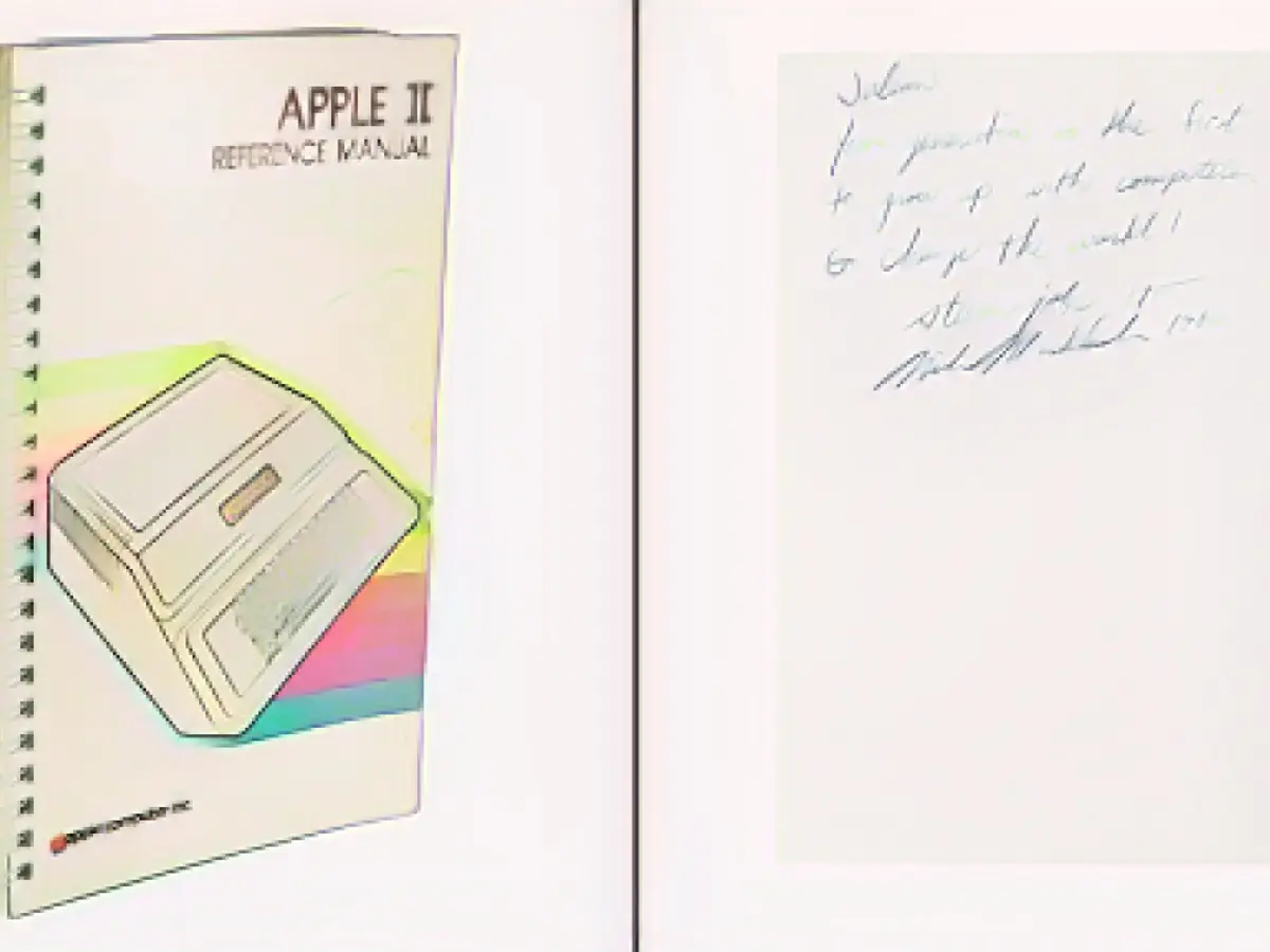 Apple II manual signed by Steve Jobs sold for nearly $800,000
