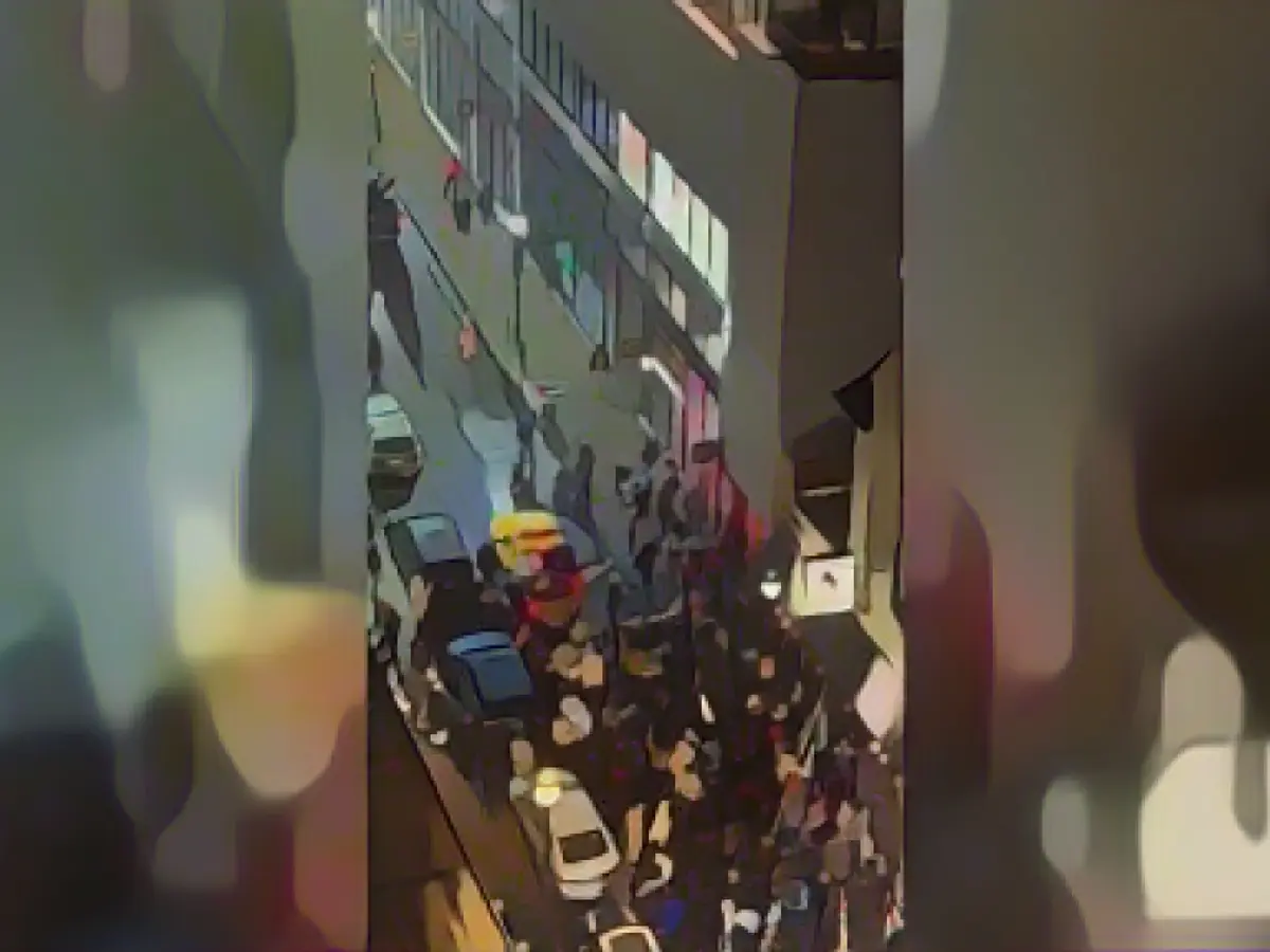 White House, Pennsylvania governor condemn 'anti-Semitic' rally outside Israeli-style restaurant in Philadelphia