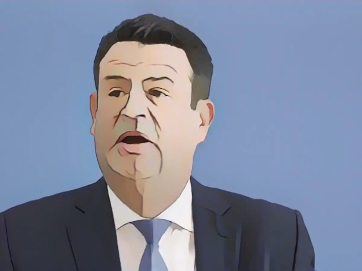 Government rejects citizen's income demands