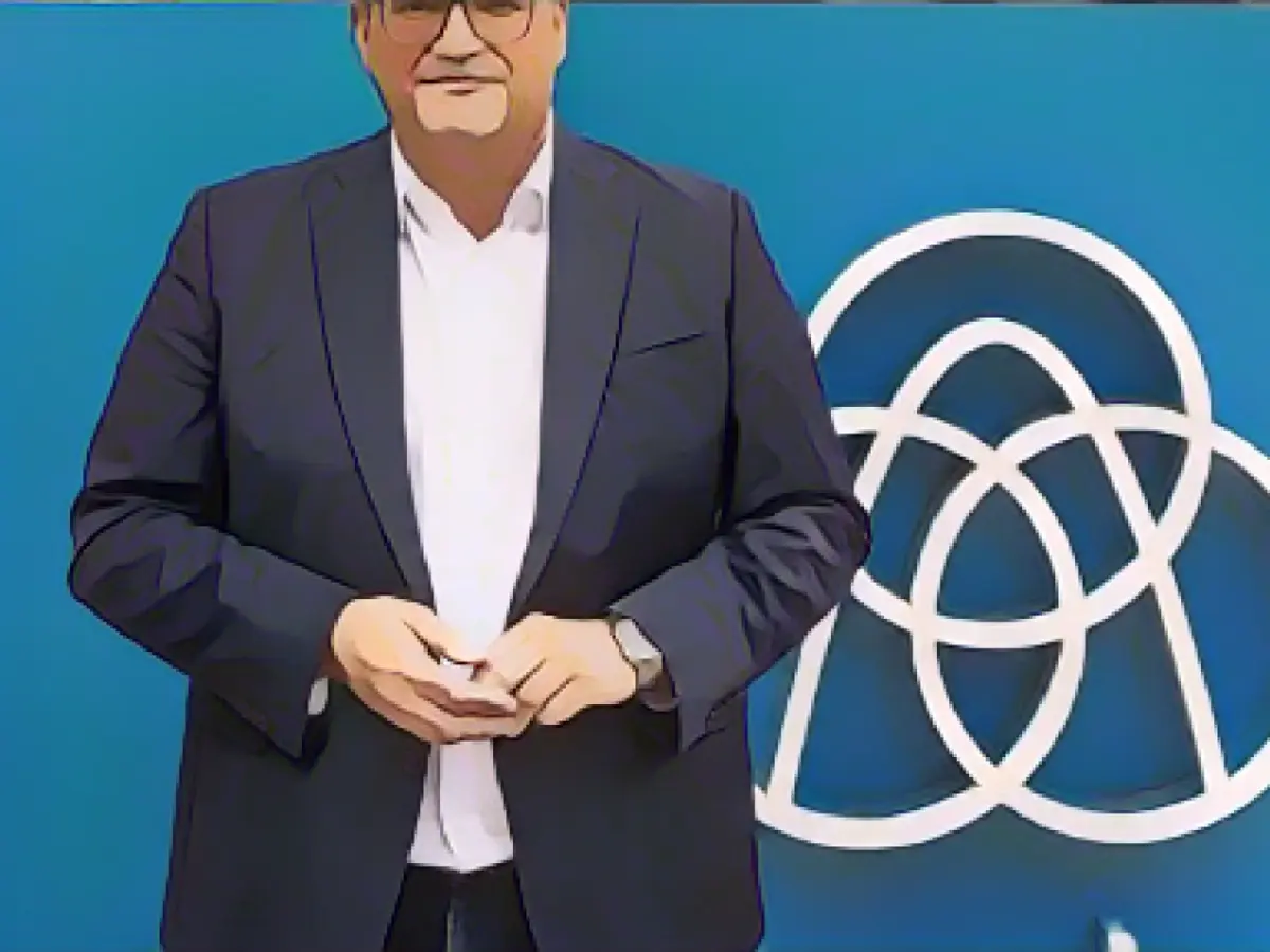 Kiel submarine shipyard plans merger with Atlas Elektronik