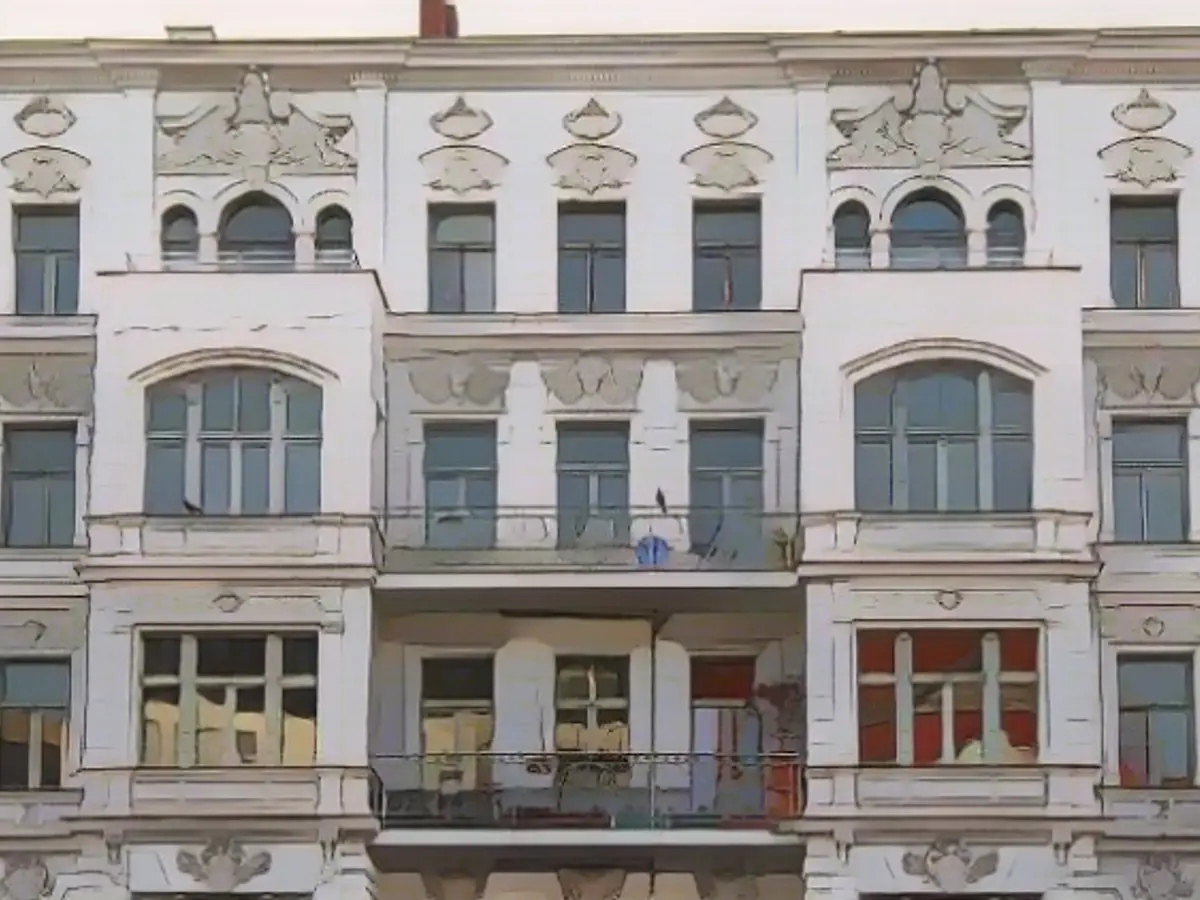 Selling your rental apartment: what you should know as a tenant