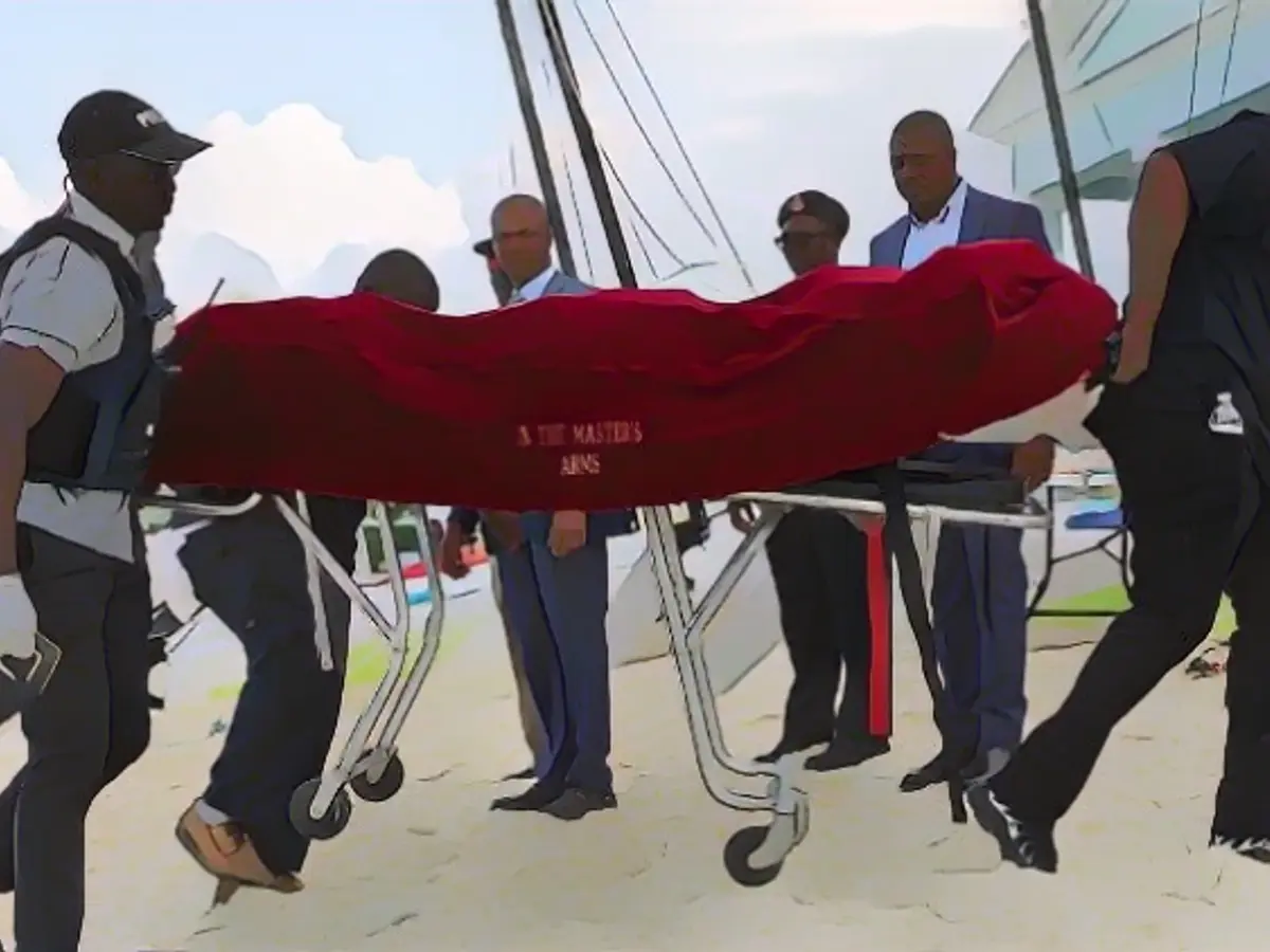 Shark kills woman on vacation in the Bahamas