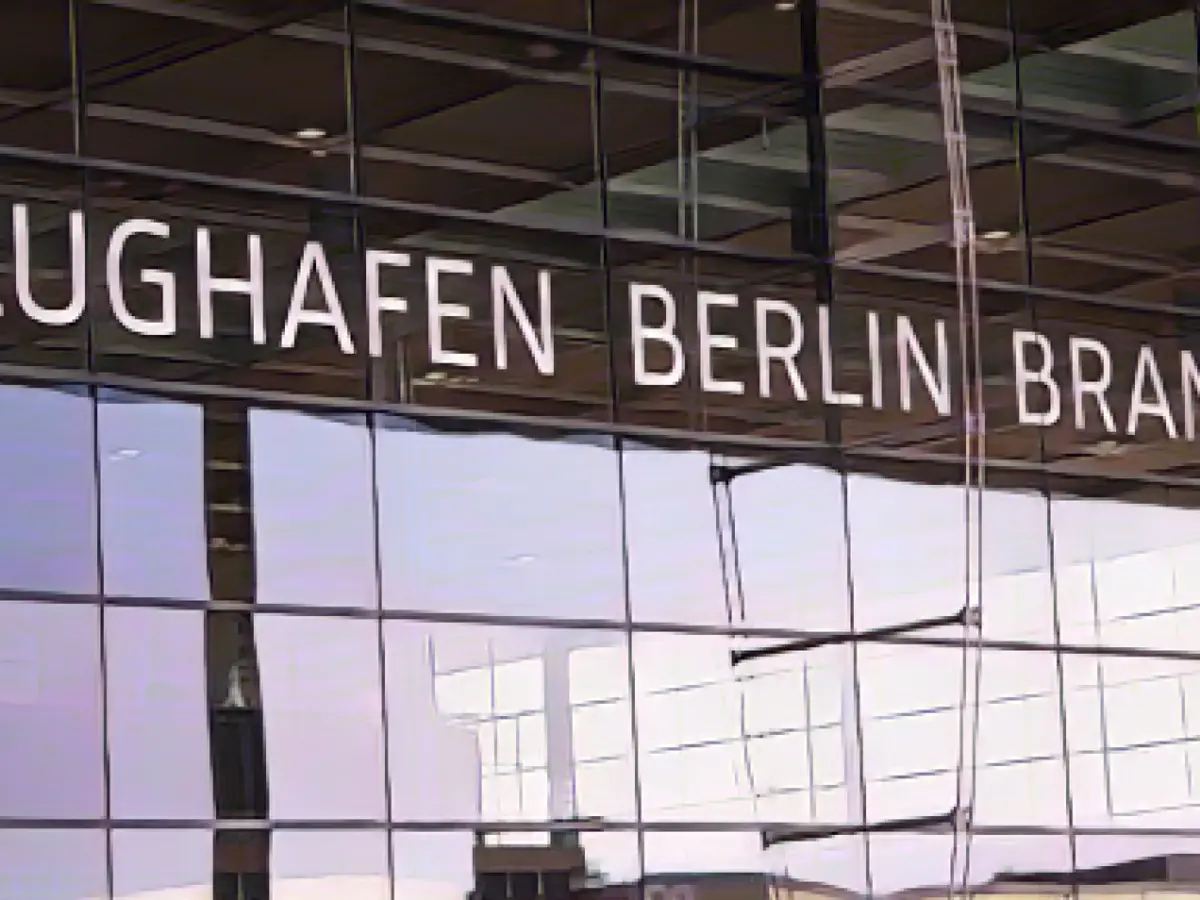 Demolition of the general hotel at BER airport imminent