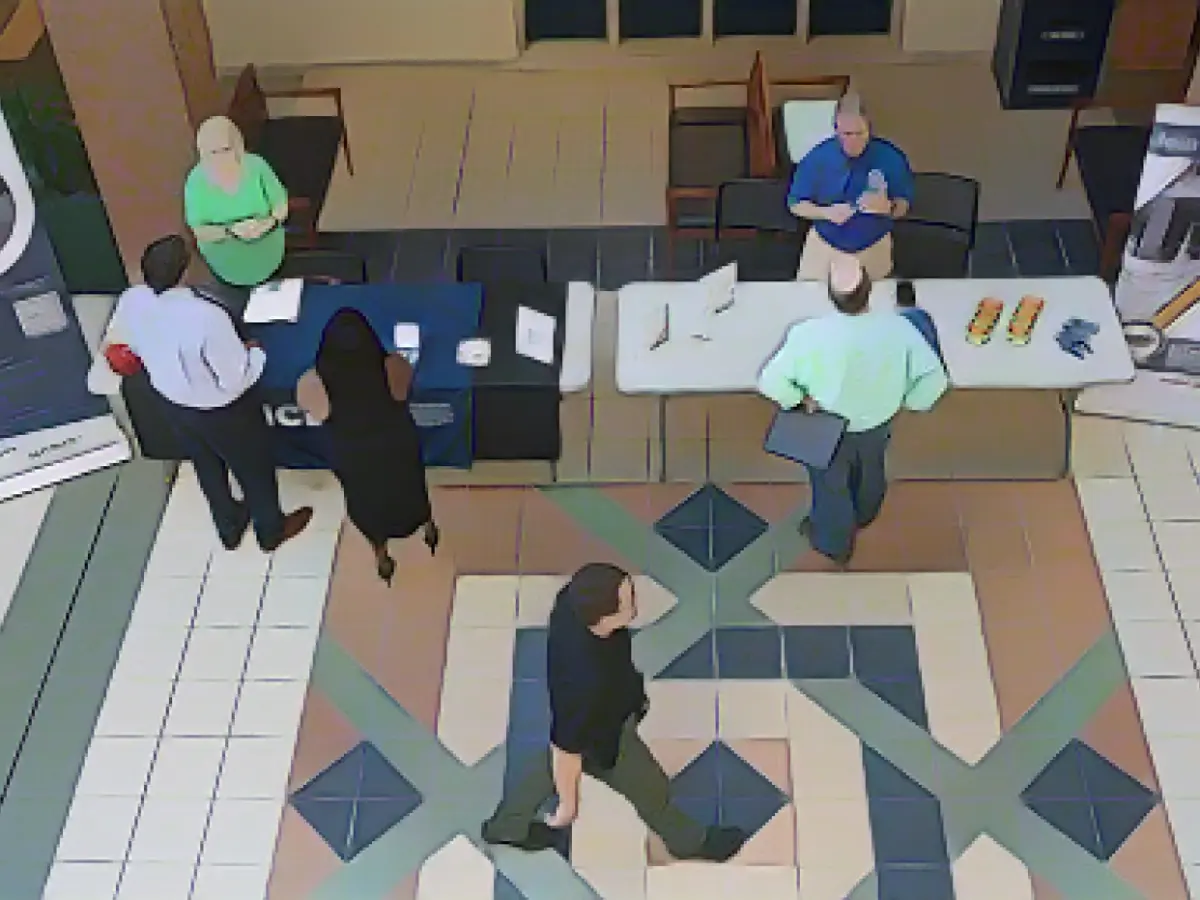 U.S. job openings fell in October to lowest level in more than two years