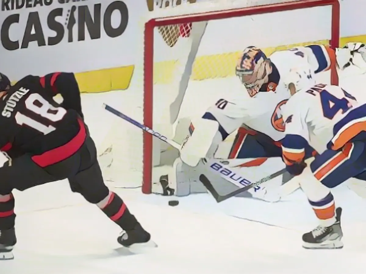 The attacker who snatches records from NHL star Draisaitl