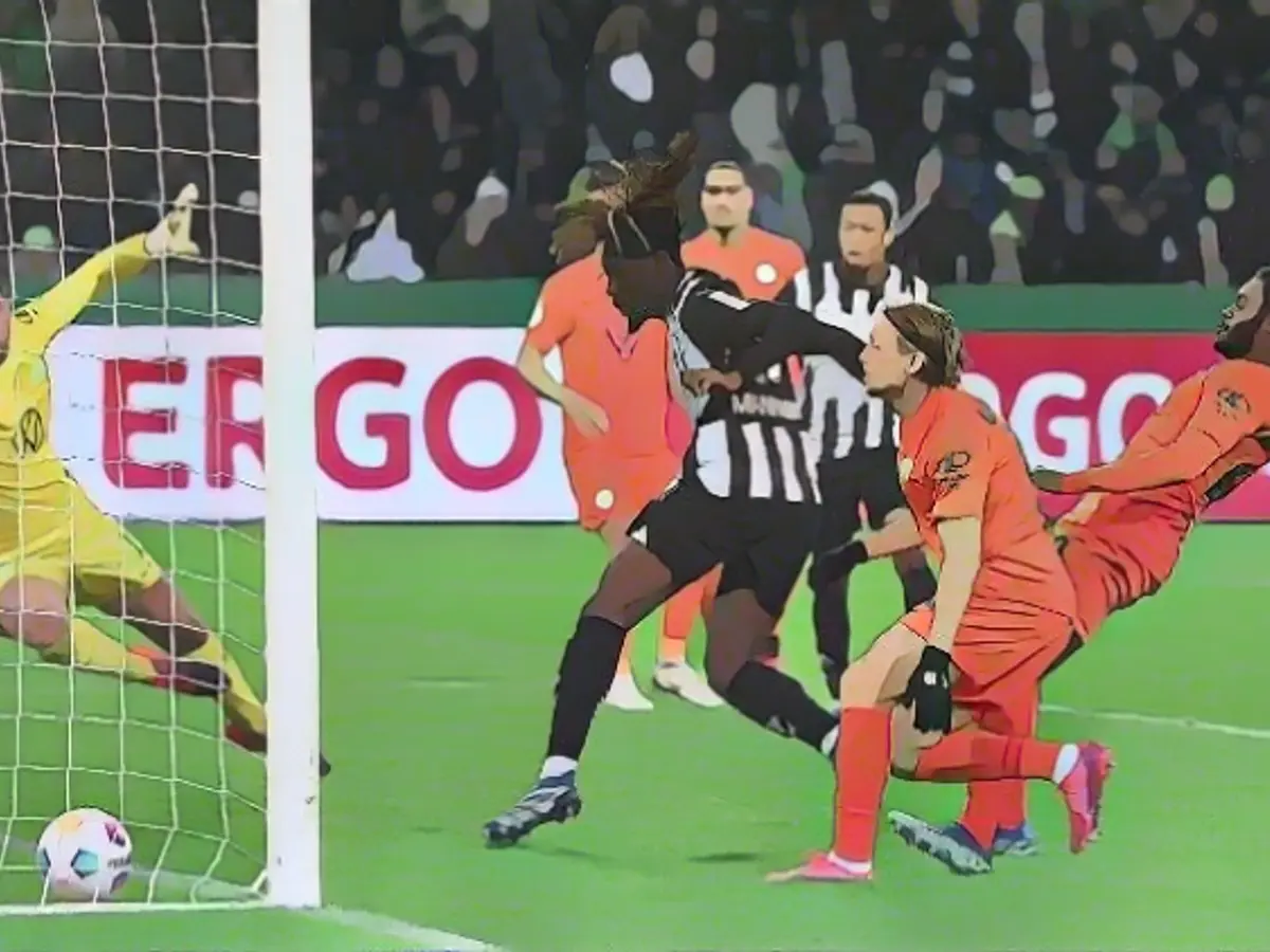 Joker Koné redeems Gladbach in the 120th minute