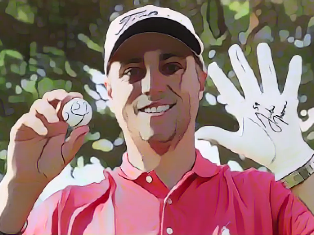 Justin Thomas becomes youngest player with 59 hits on PGA Tour