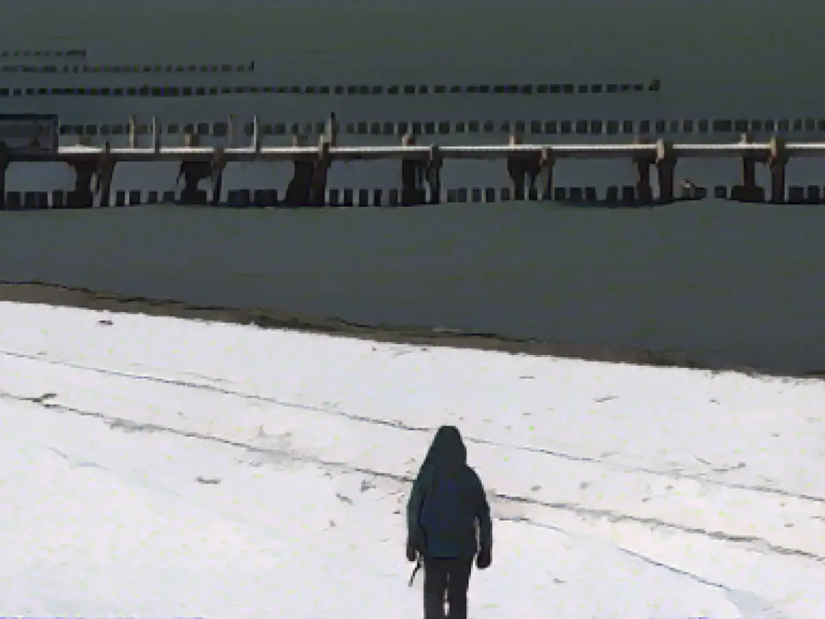 Smooth roads despite risk of icy conditions and snowfall in the north