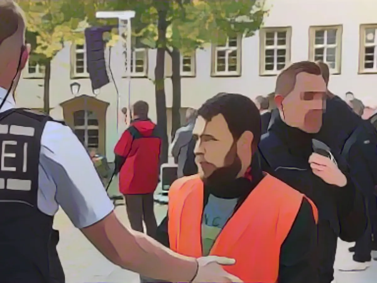 Beggar Moritz must spend 17 months in prison