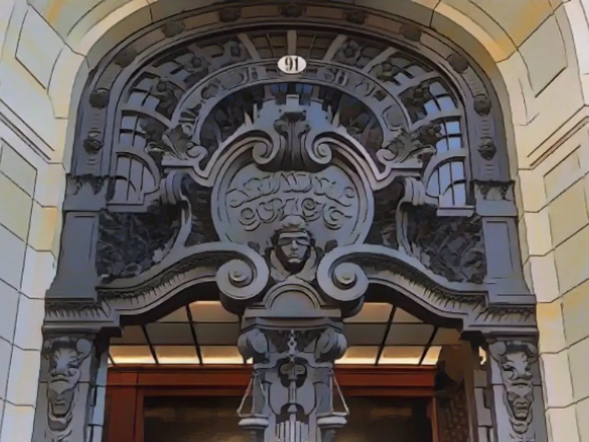 Court rejects confiscation of clan properties