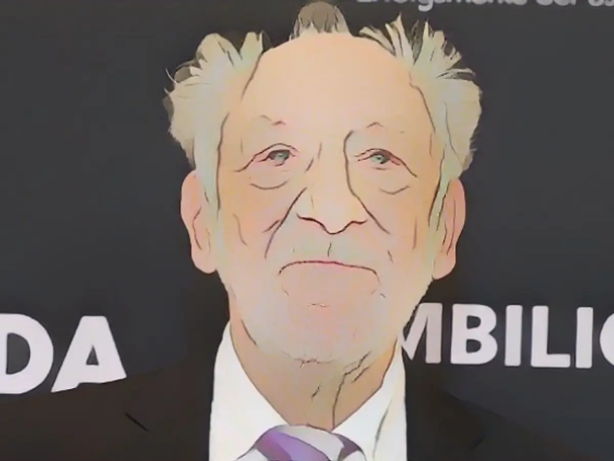 Dieter Hallervorden talks about tablet addiction