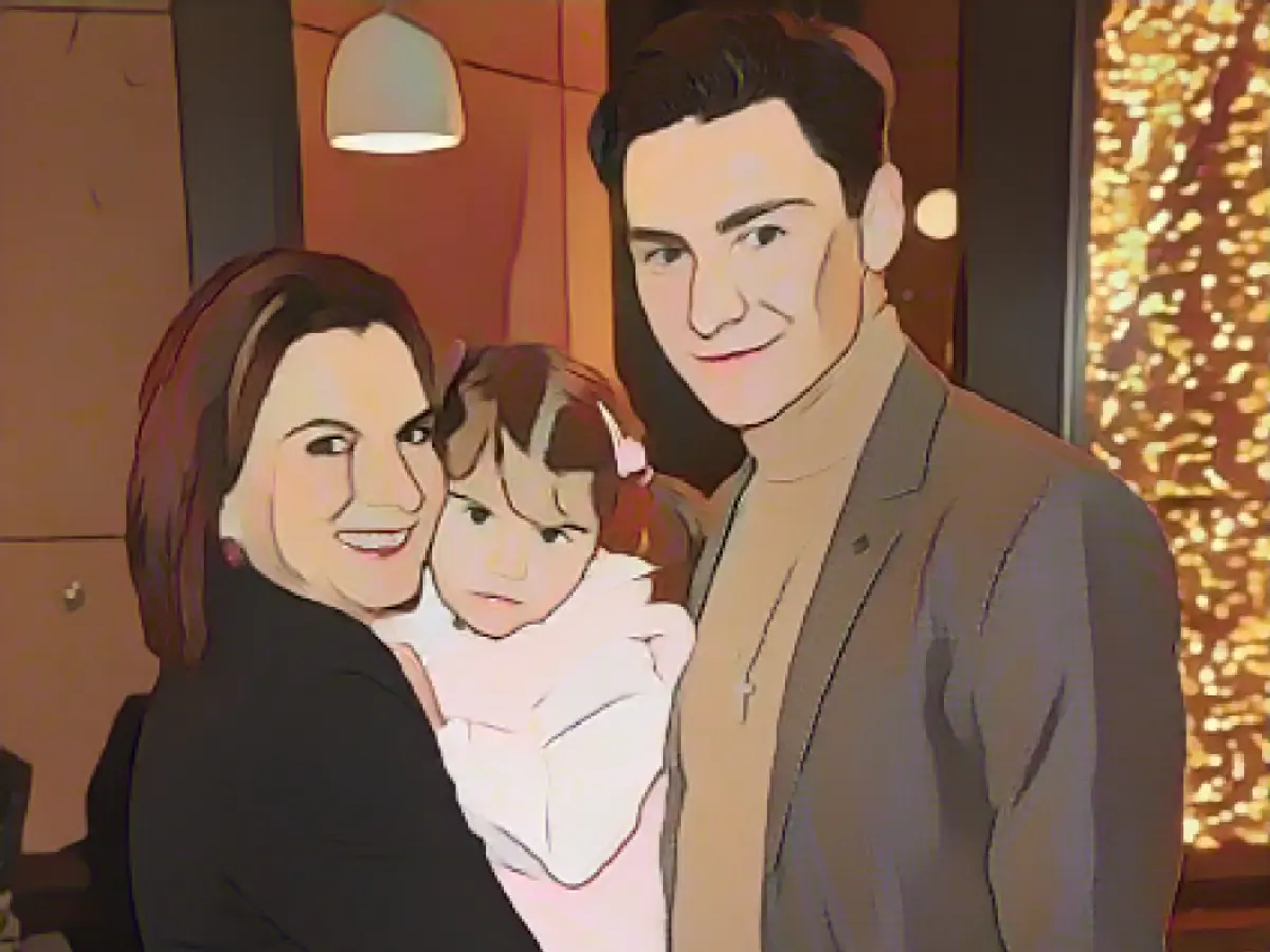 Claudia Obert (62) and her lover (25) are already practicing parenting