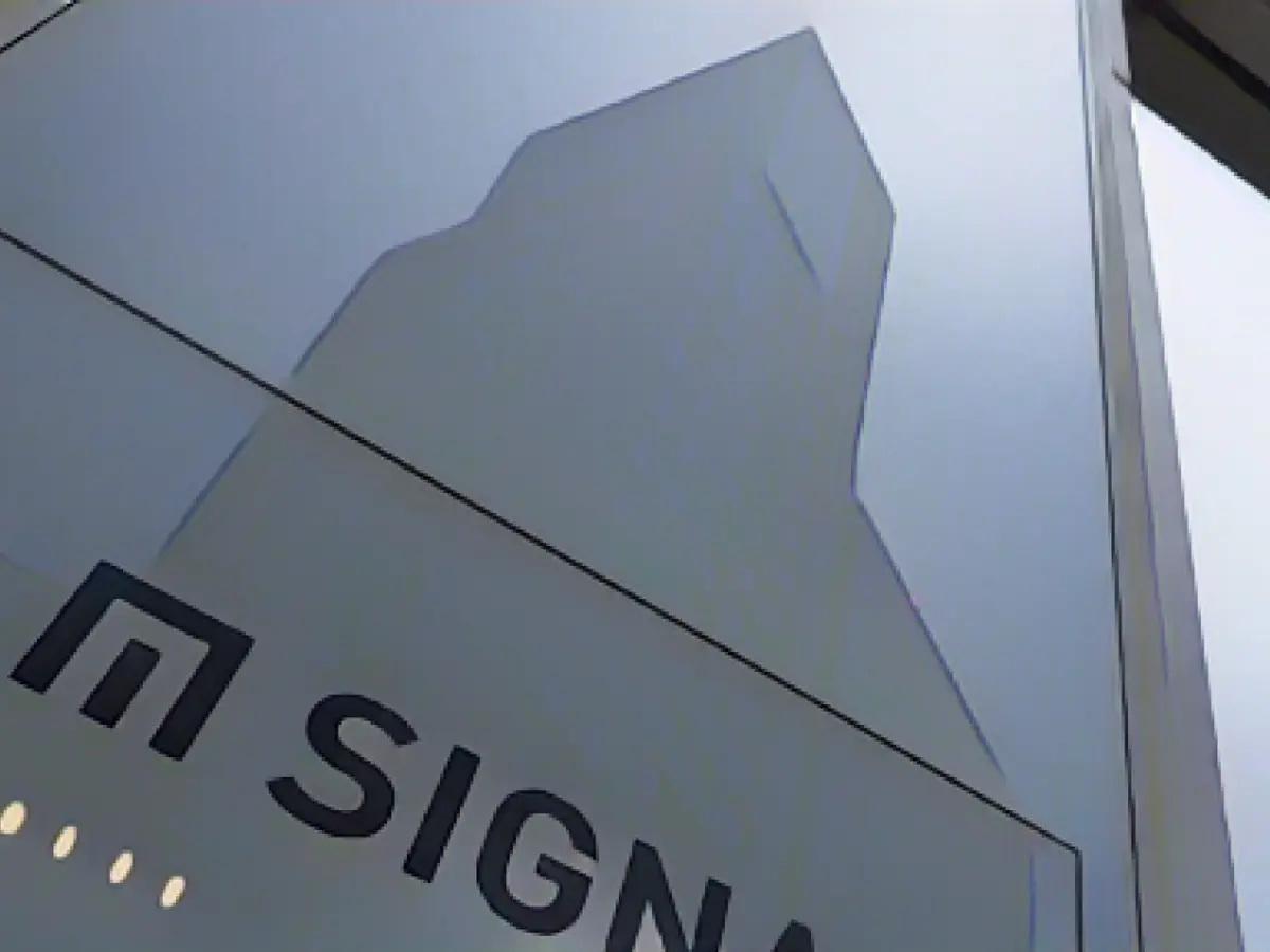 Further German Signa subsidiaries file for insolvency