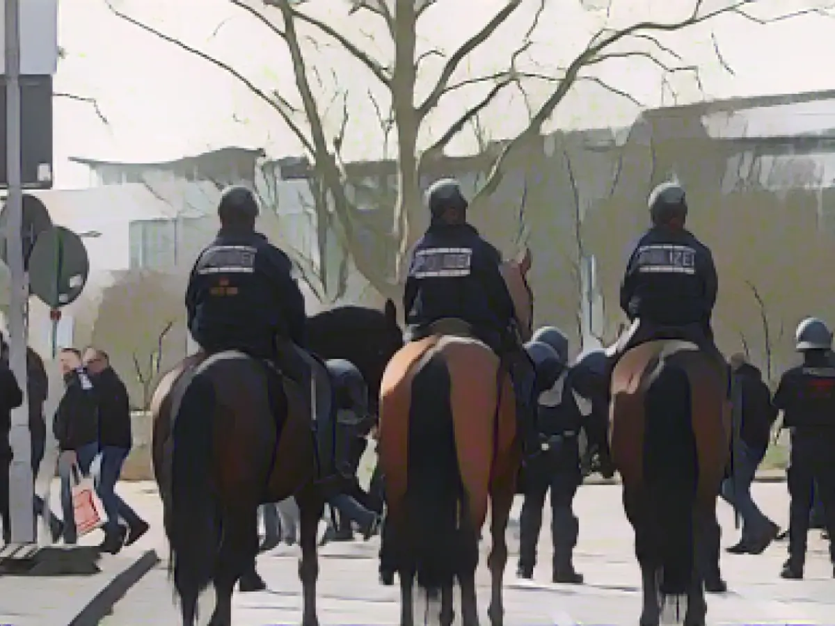 Animal cruelty at the equestrian squadron? Trial against police officers
