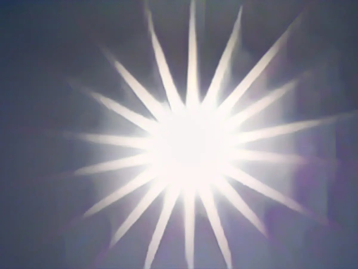 Researchers call for a better definition of the 1.5-degree limit