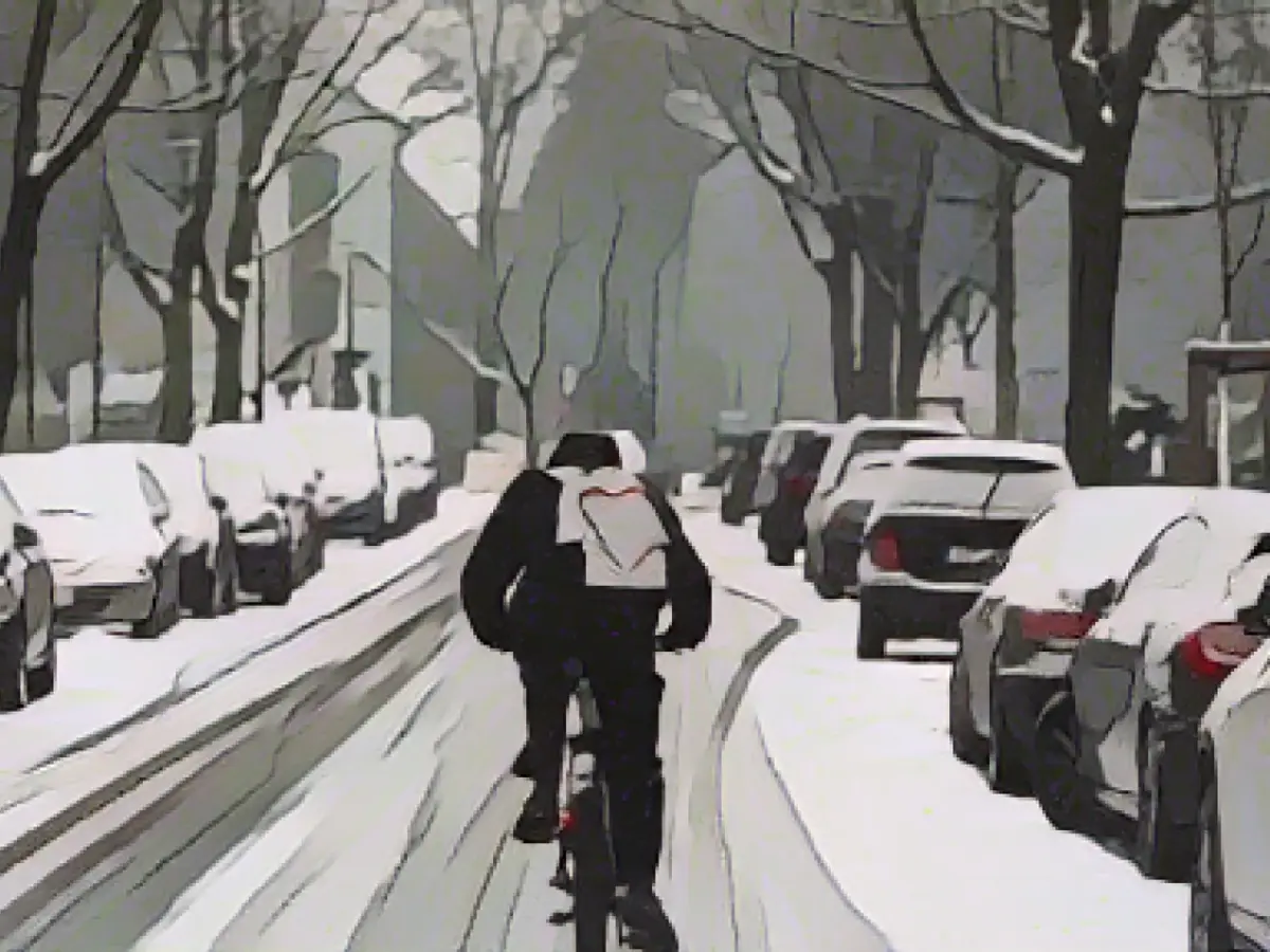 Cloudy Thursday with icy conditions and snow drizzle