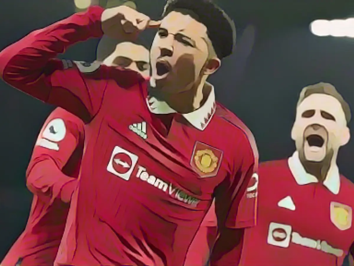 Report: Dortmund plan Sancho return in exchange for Malen