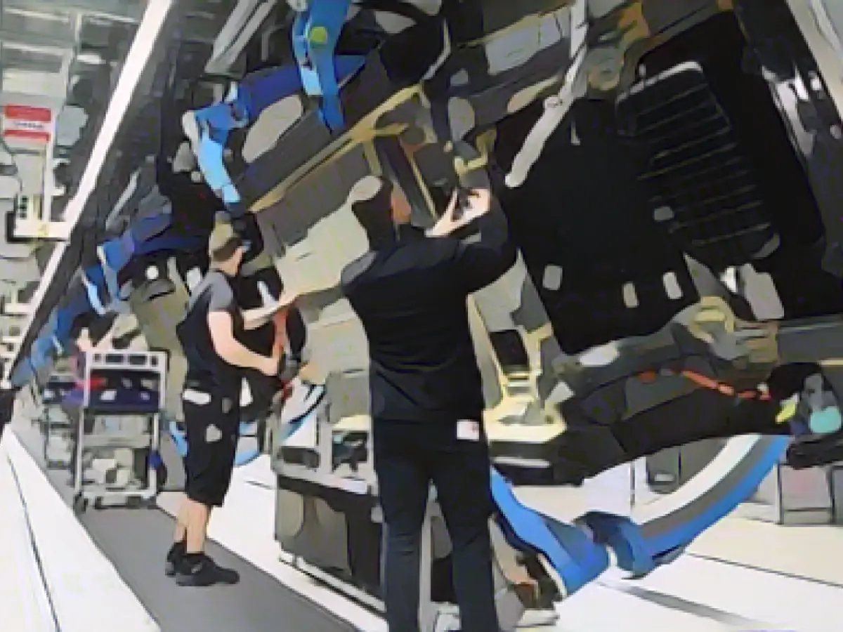 Work-life balance and working hours: younger and older people's wishes hardly differ