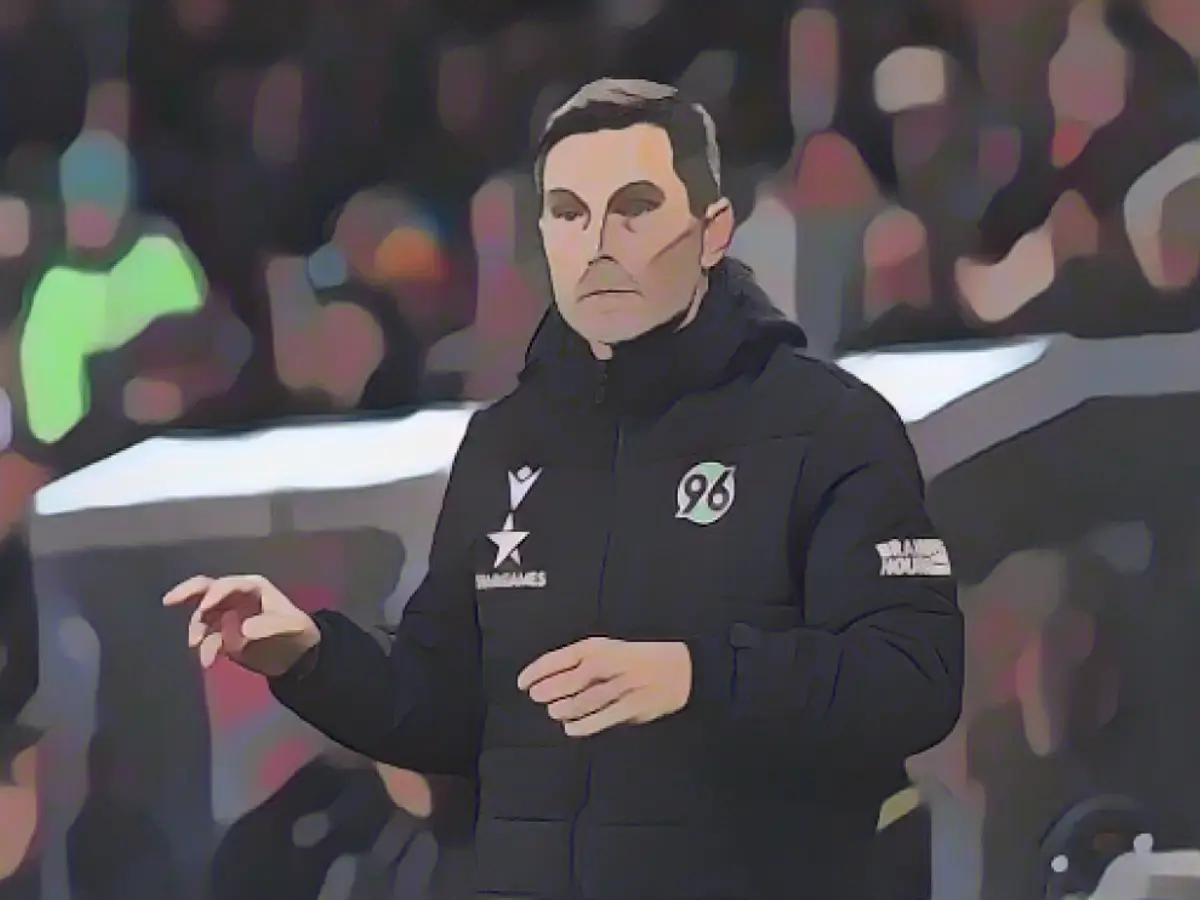 Minus backdrop for Leitl