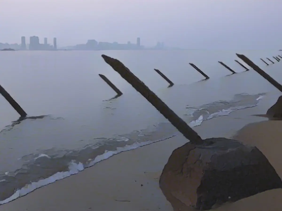 Taiwan discovers Chinese balloon off its coast