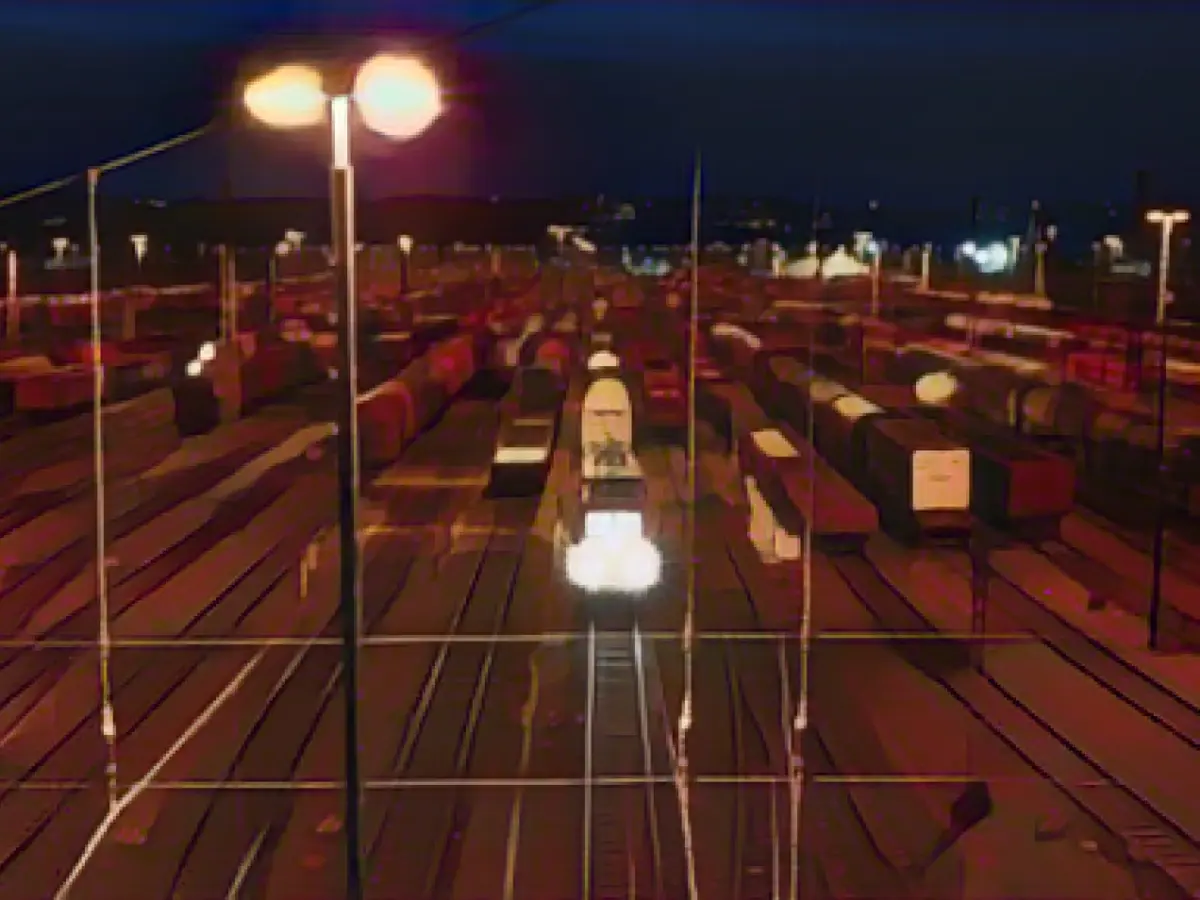 After strike: Deutsche Bahn warns of full trains on Saturday