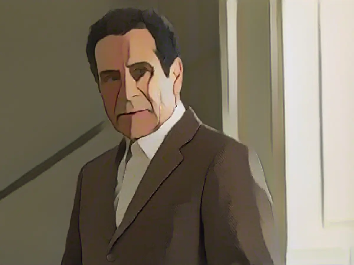 'gentlemen. 'Munch's Last Case' revitalizes the mysophobic detective because we're all him