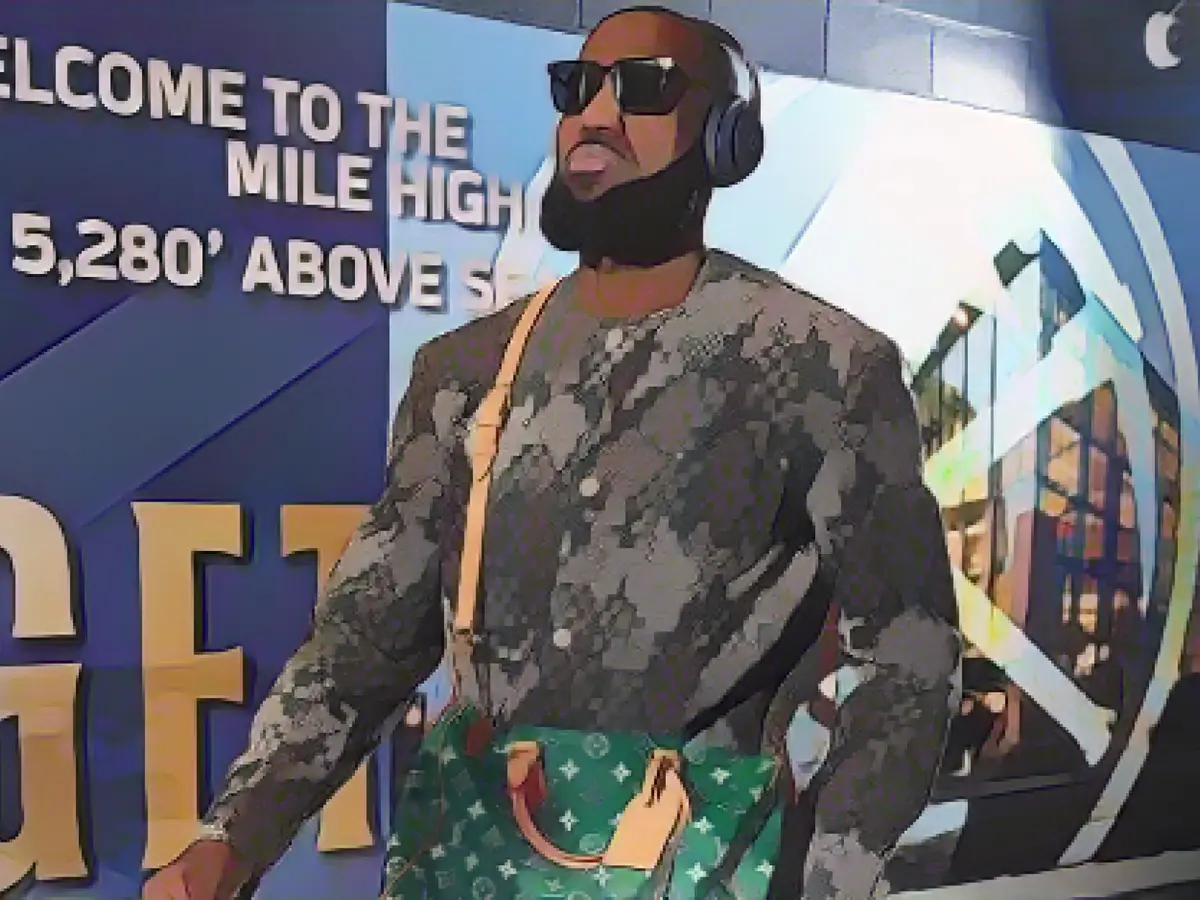 Look of the Week: LeBron James Flying the Flag High for Men’s Bags