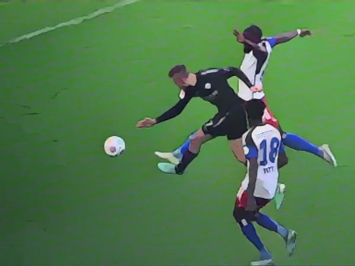 Returning player Bilbija did not dare to enter the HSV dressing room