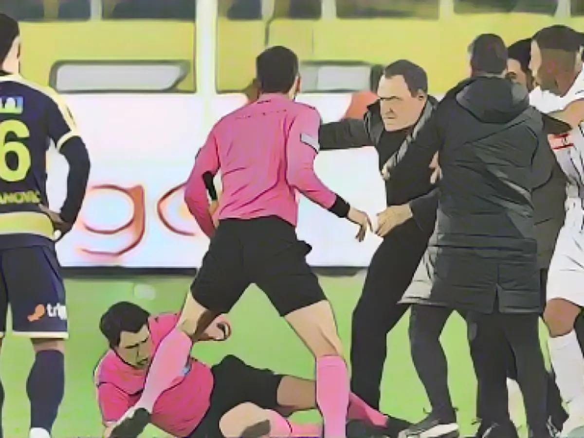 Turkey stops the game!