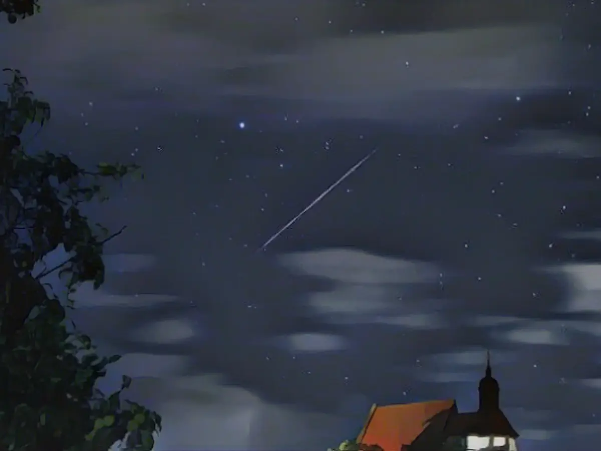 Cosmic dust cloud leads to plenty of shooting stars