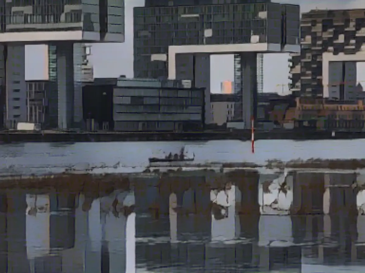 Rhine water level reaches high water mark: restrictions