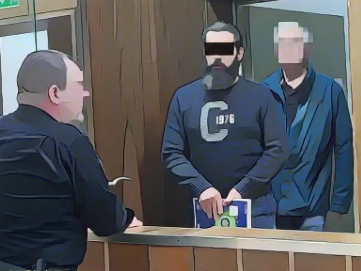 Knife attack in porn mania