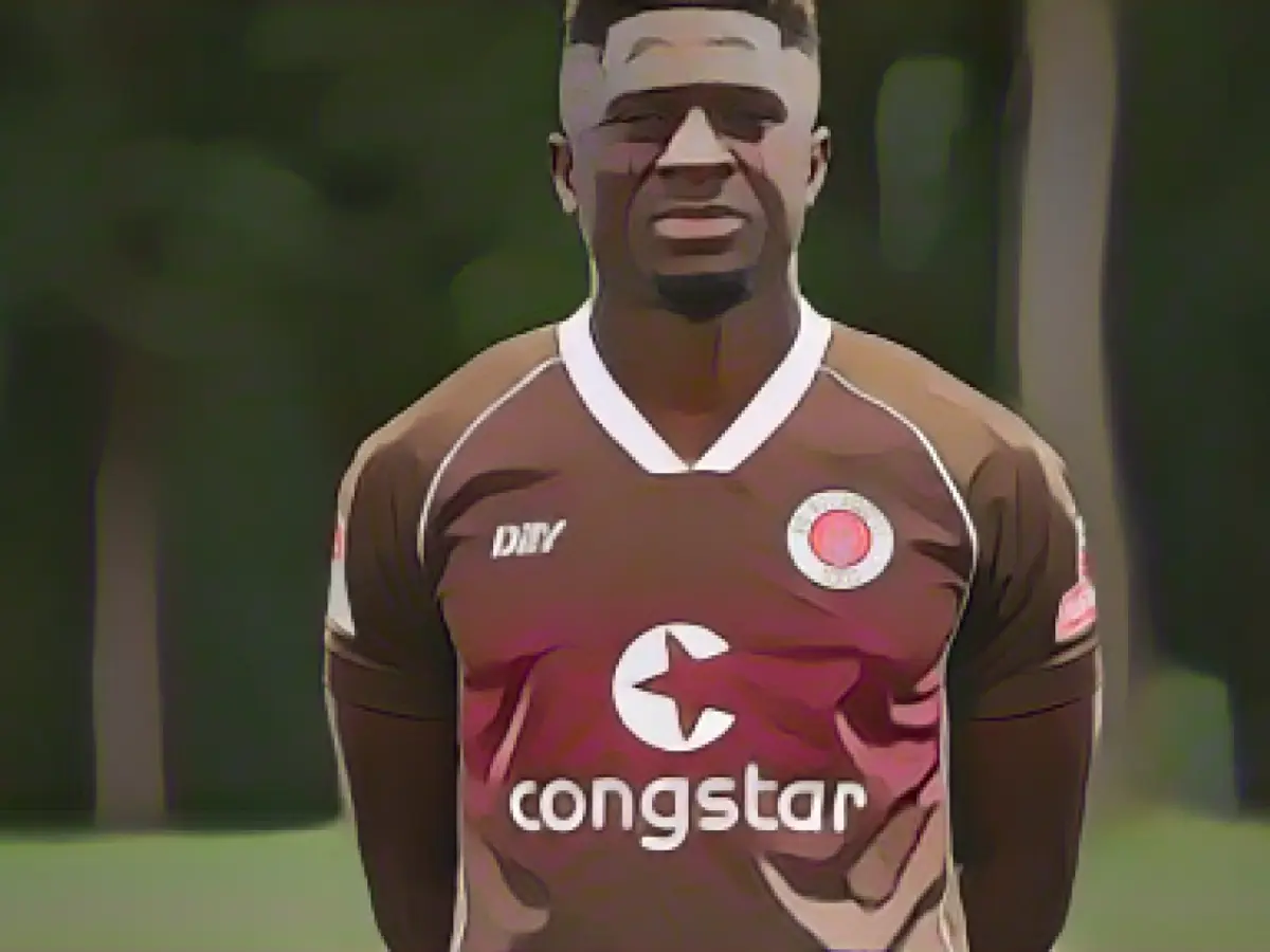 Kaiserslautern professional Aremu banned for three matches